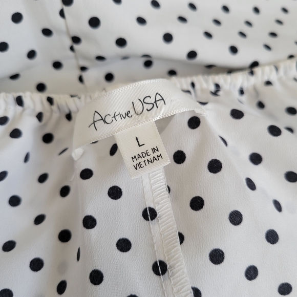 OFF SHOULDER RUFFLE POLKA DOT TOP - Picture 5 of 6